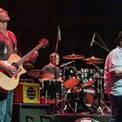 Blues Traveler, 2009-06-02, Bergen PAC, Englewood, NJ