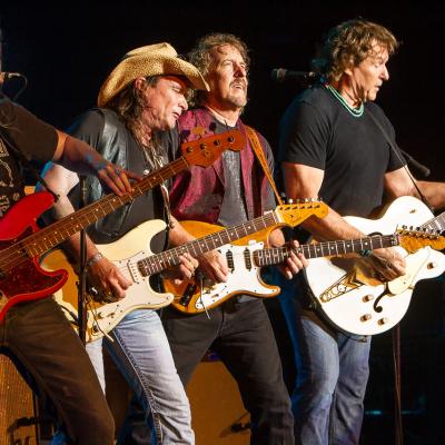 Outlaws, 2014-05-08, Mayo Performing Arts Center - MPAC