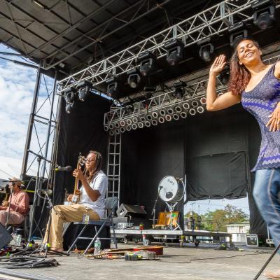 Carolina Chocolate Drops, 2013-07-21, Great South Bay Music Festival, Patchogue, New York, NY